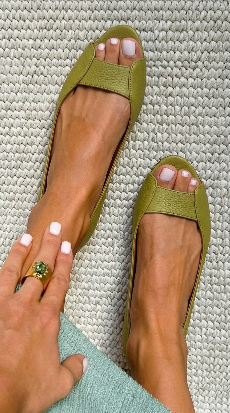 Geraldine™ | Chic Comfort Gold Sandals