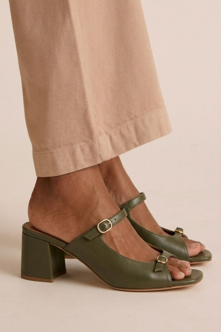Brenda™ | Stylish Strappy Sandals