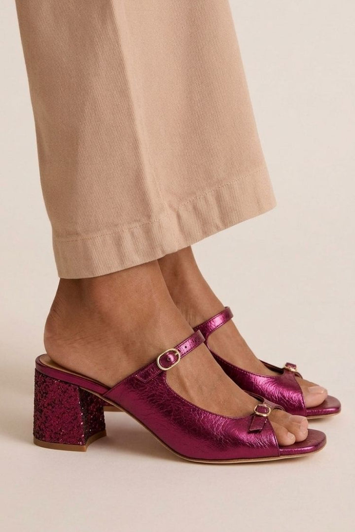 Brenda™ | Stylish Strappy Sandals