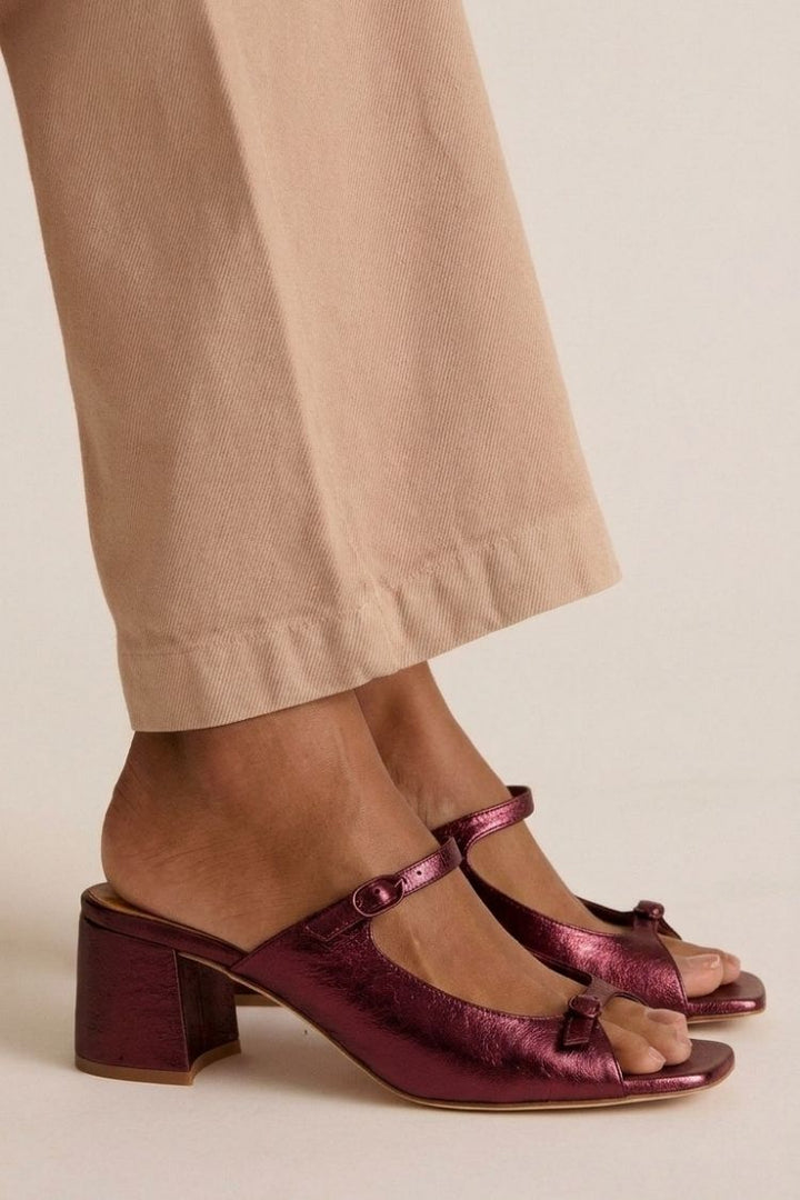 Brenda™ | Stylish Strappy Sandals