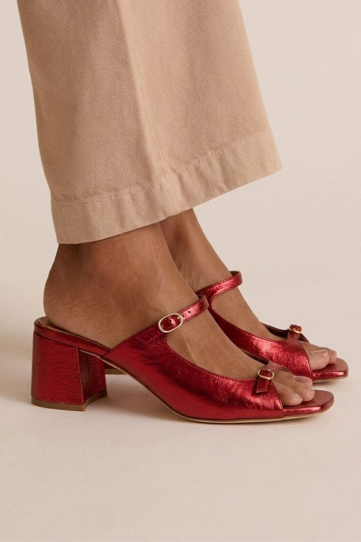 Brenda™ | Stylish Strappy Sandals