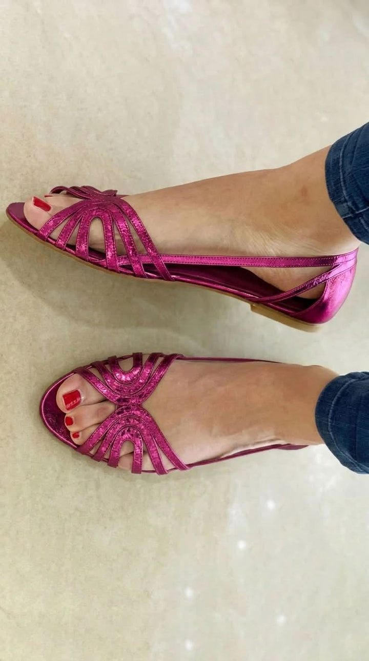 Josephine™ | Chic Strappy Golden Sandals