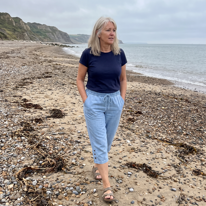 Audrey™ | Chic Calf-Length Capri Trousers