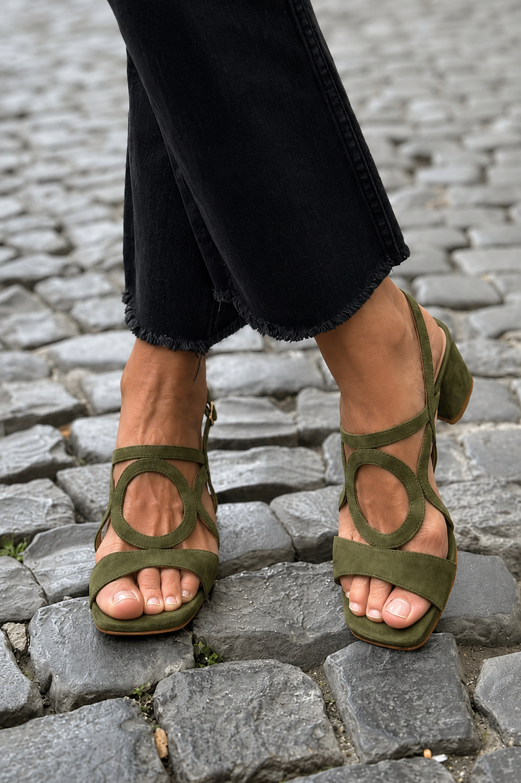 Shirley™ | Vibrant Summer Sandals