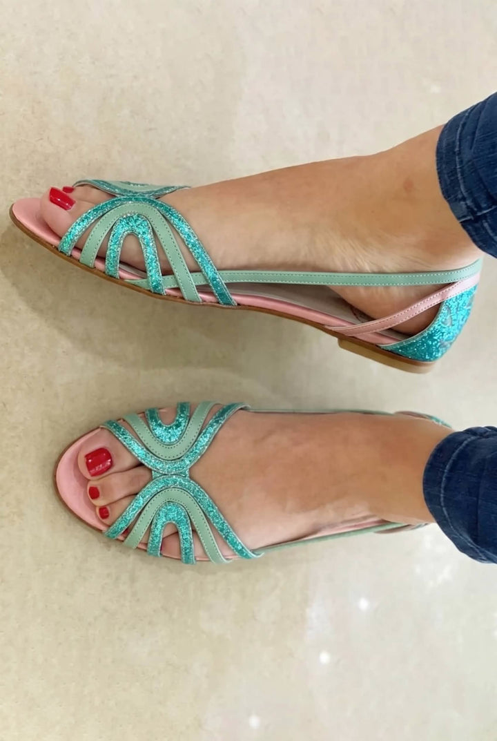 Josephine™ | Chic Strappy Golden Sandals