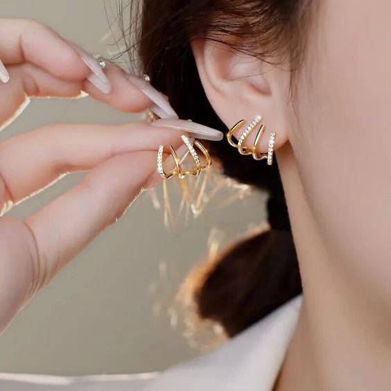 Elaine™ | Unique Spiral Ear Cuff Earrings